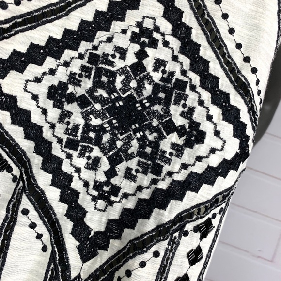 🚫SOLD! I•BANANA REPUBLIC•I Sleeveless Blouse - Picture 3 of 8